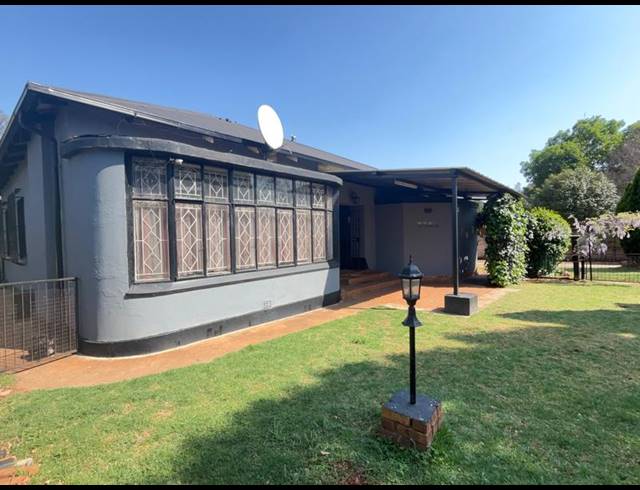 4 BEDROOM HOUSE FOR SALE IN BRENTHURST
